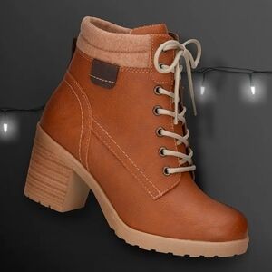 ANDREA Cognac Lace-Up Block Heel Ankle Boots